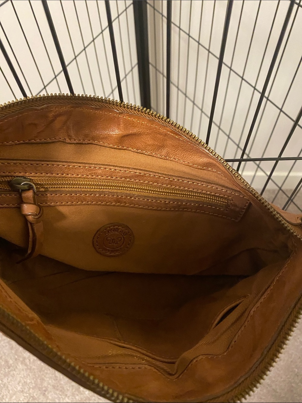 Johnny Was shoulder bag with beautiful embroidery. - Picture 3 of 7
